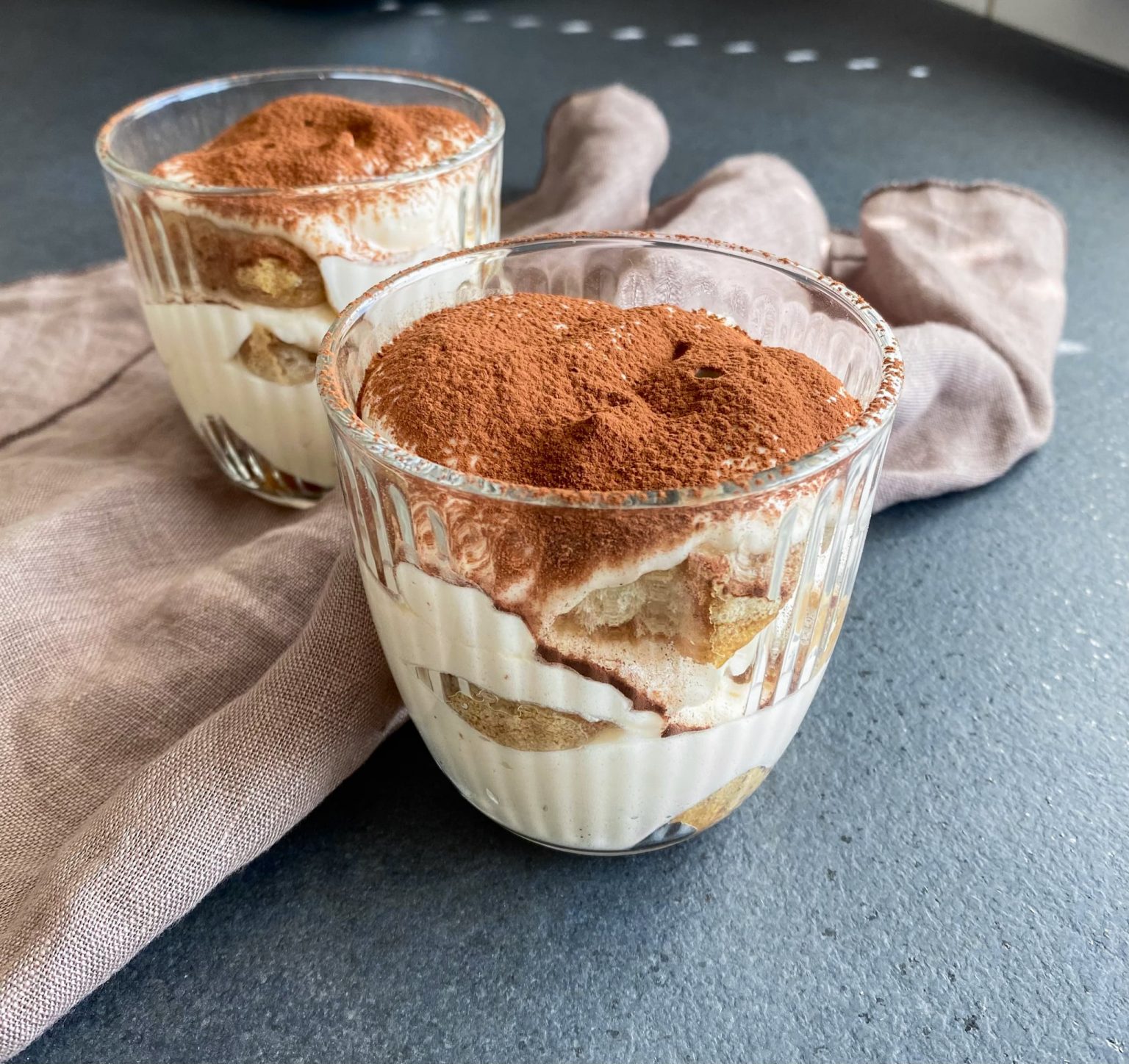 Tiramisu i glas Opskrift på italiensk dessert i glas Mummum dk