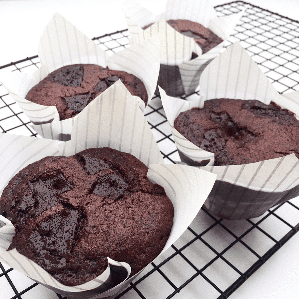 Svampede chokolademuffins