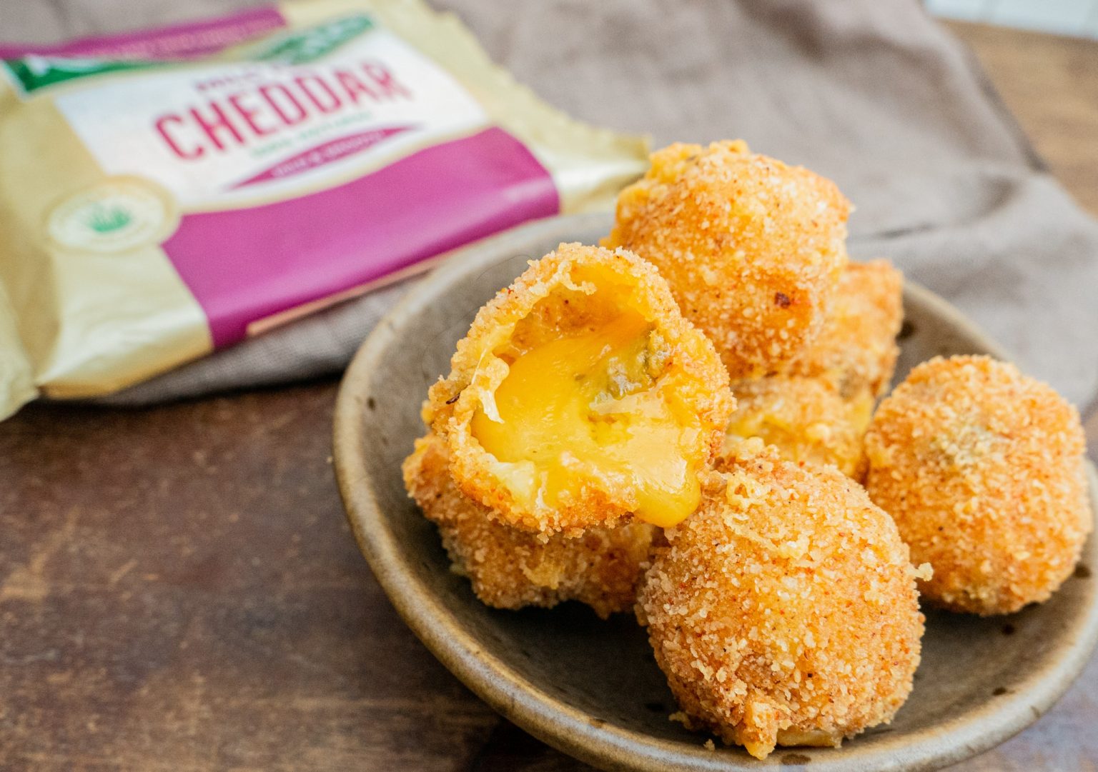 Opskrift på chili cheese tops 