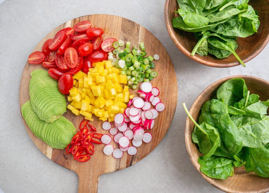 Salat bowls med grøntsager