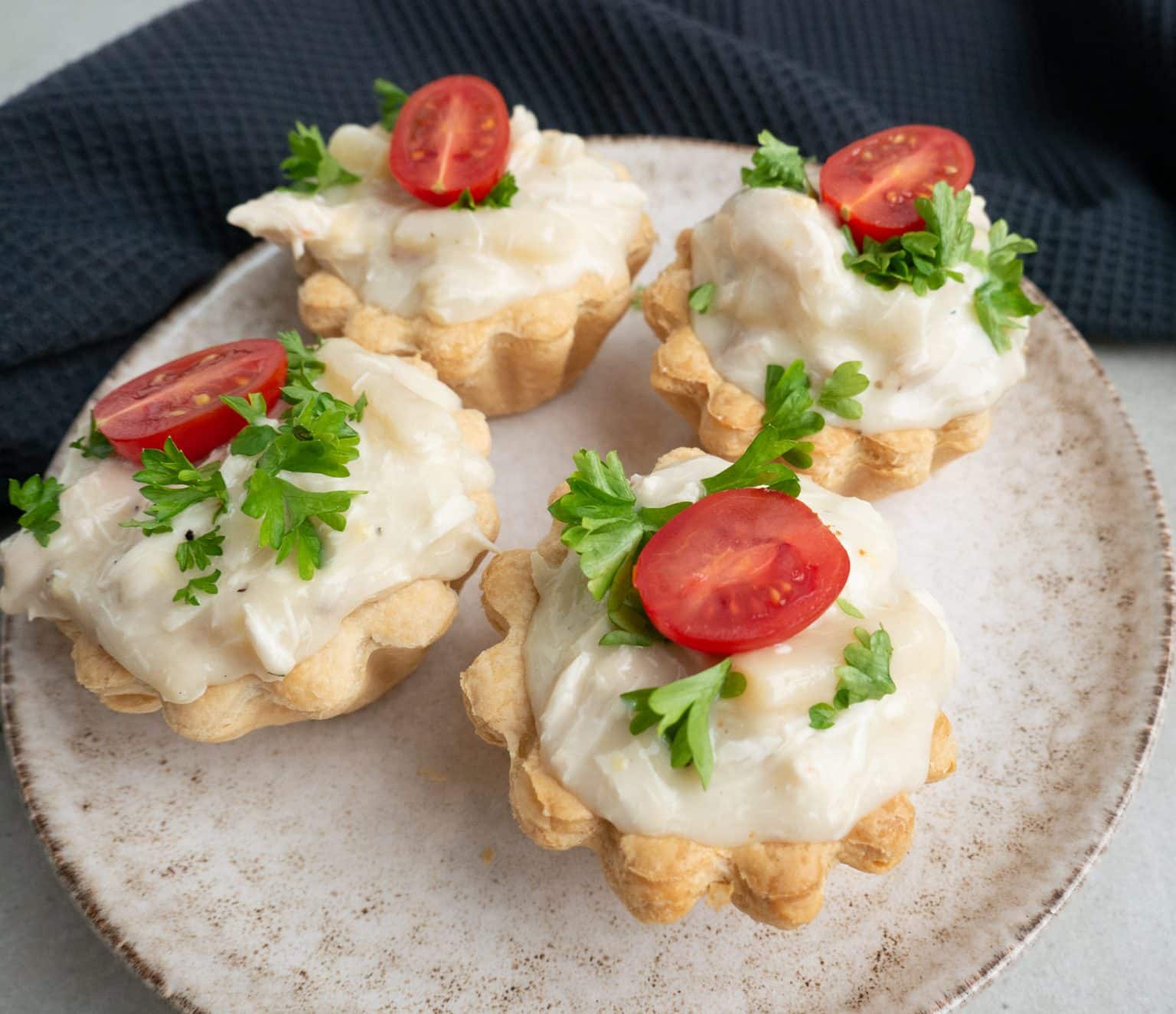 Tarteletter – Opskrift på høns i asparges