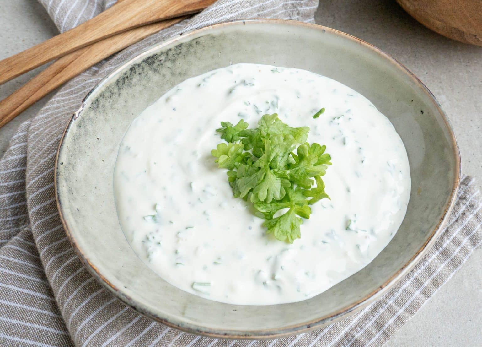 hjemmelavet hvidløgsdressing