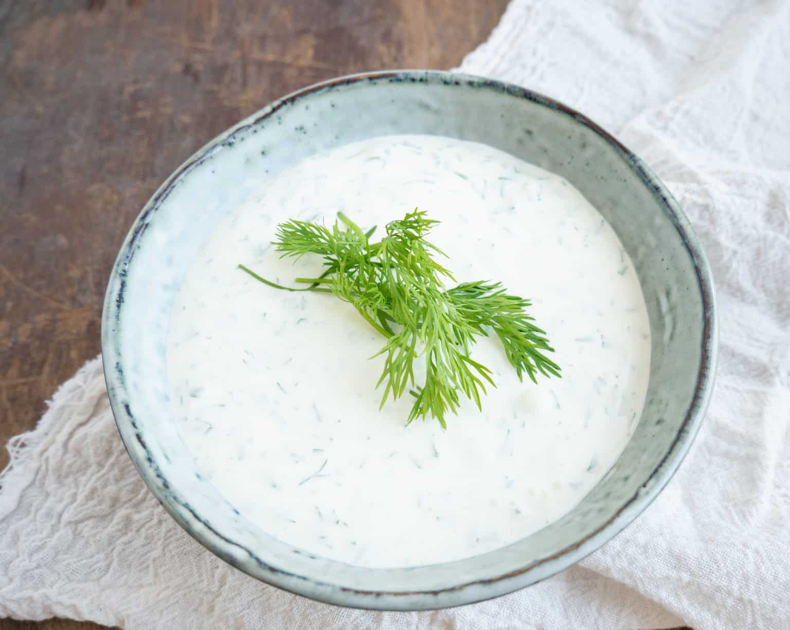 Nem opskrift på hjemmelavet dilddressing