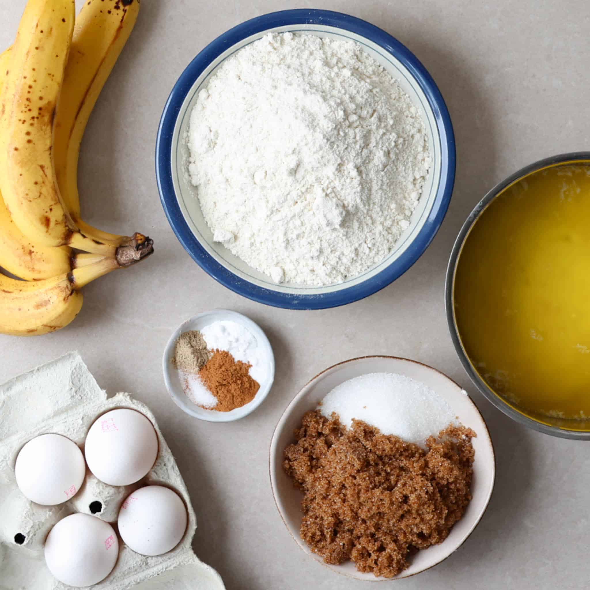 Hvad skal man bruge til bananbrød?
