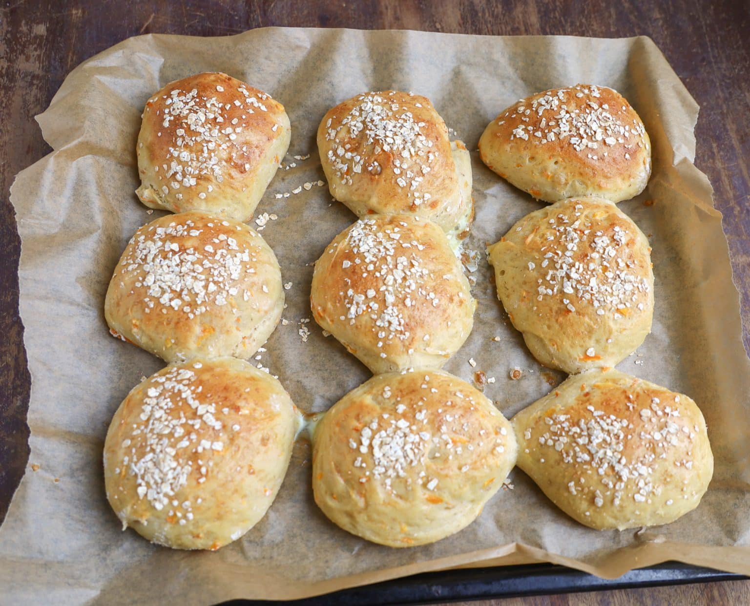 Havregrødsboller med gulerødder