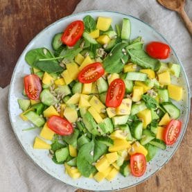 Opskrift på salat med avocado og mango