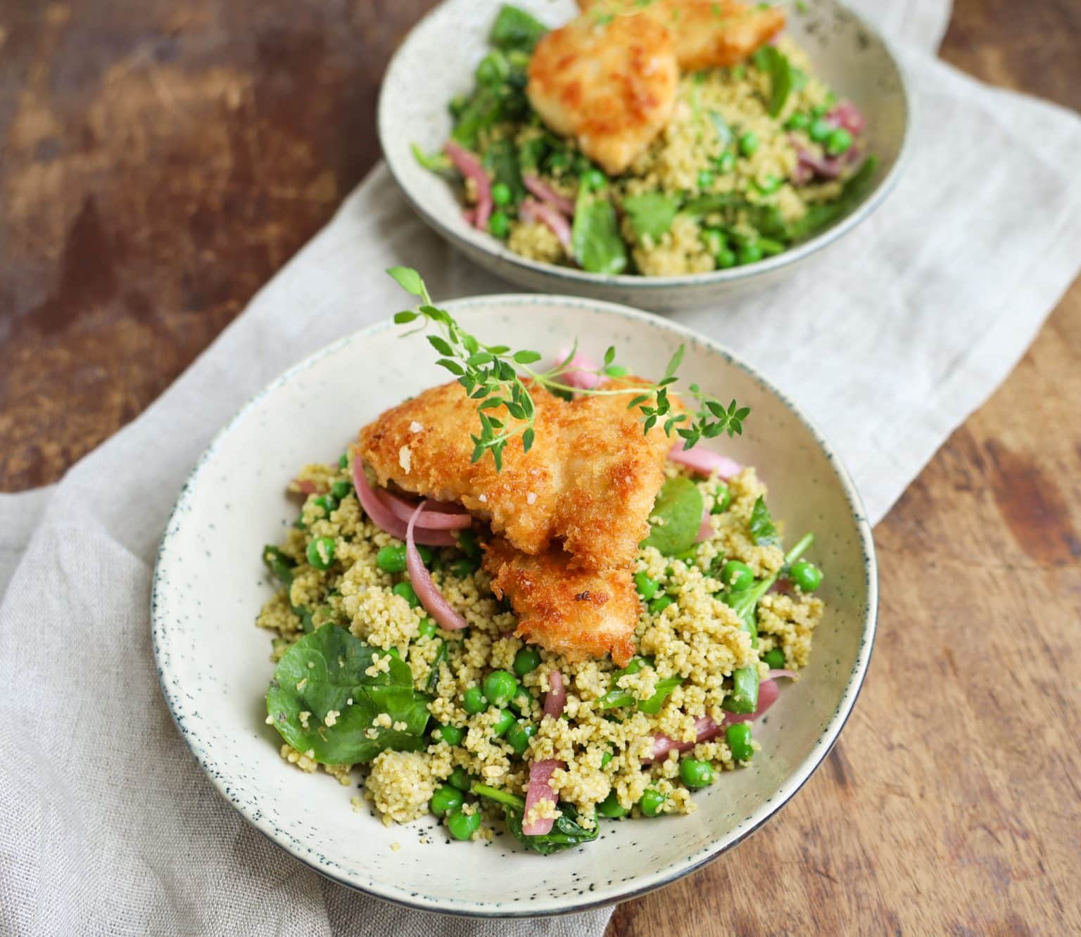 Opskrift på couscoussalat med sprød kylling