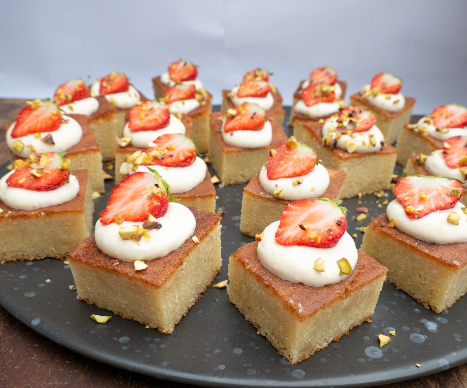 Opskrift på mazarinkage med vaniljecreme