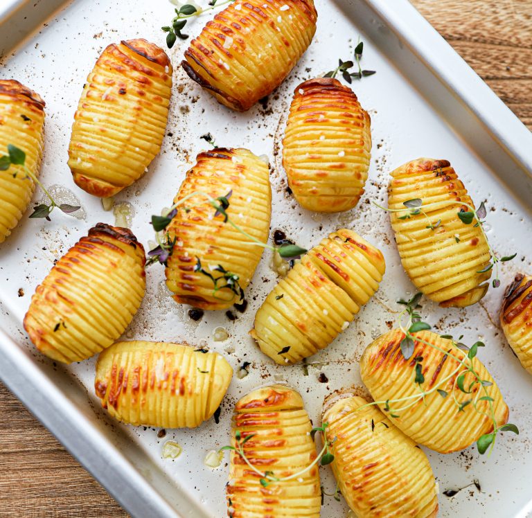 Hasselback Kartofler Opskrift P De Bedste Hasselbagte Mummum Dk