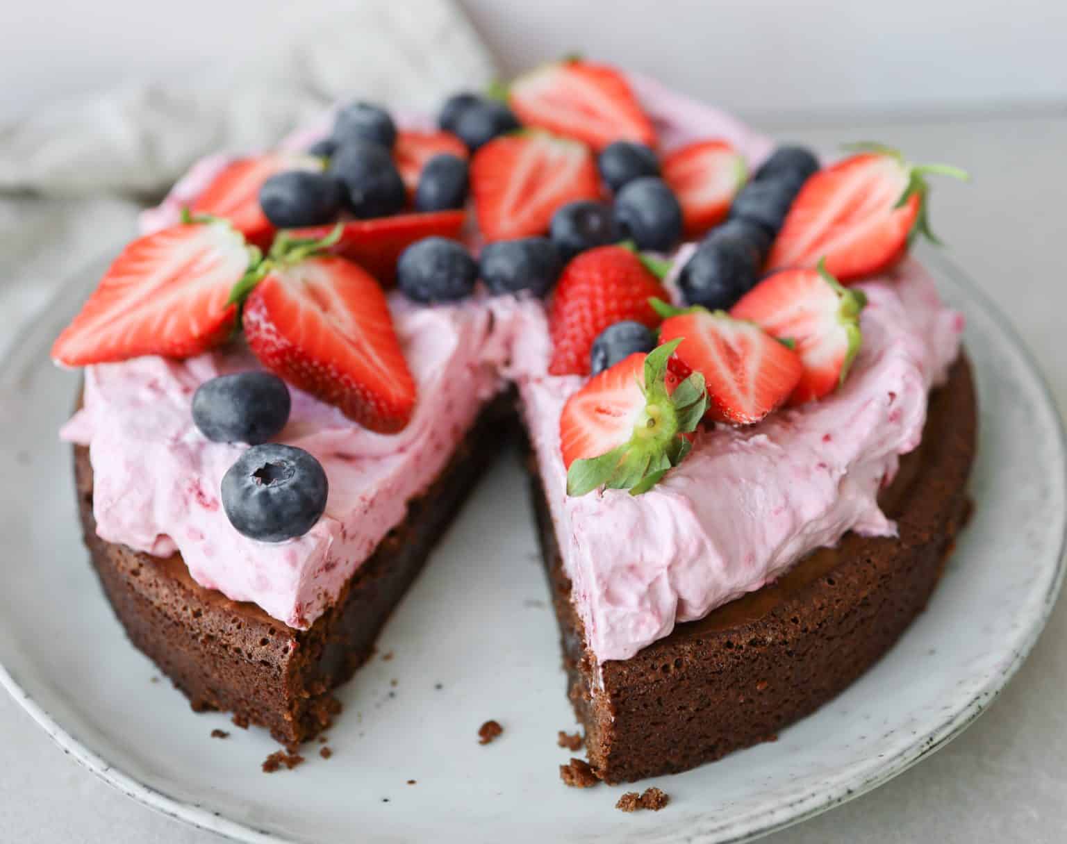 Brownie med hindbærskum