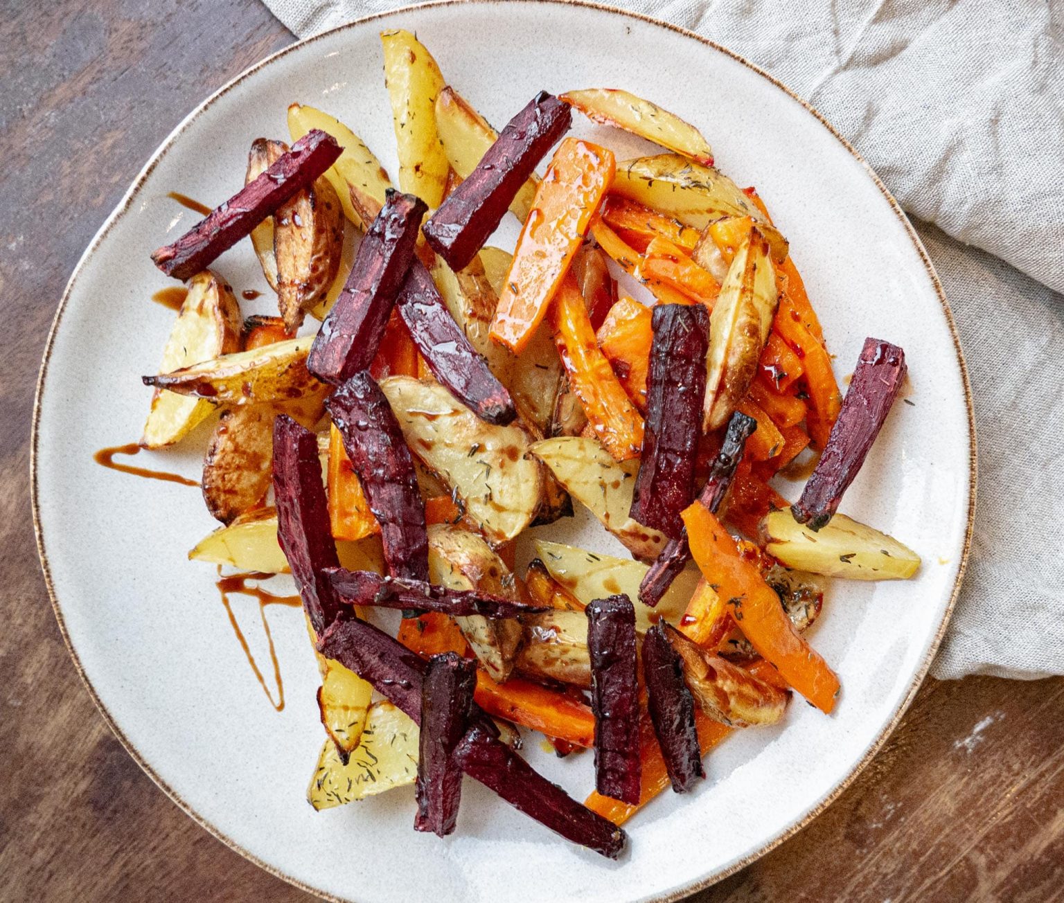 Bagte rodfrugter med balsamico