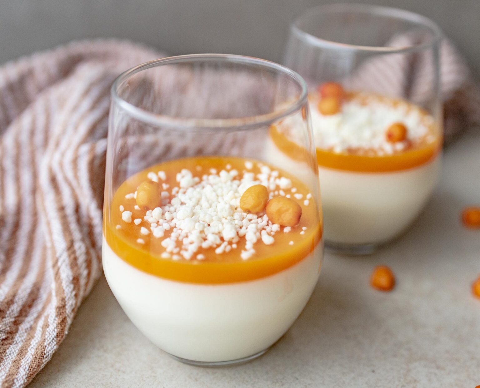 Panna cotta med havtorn