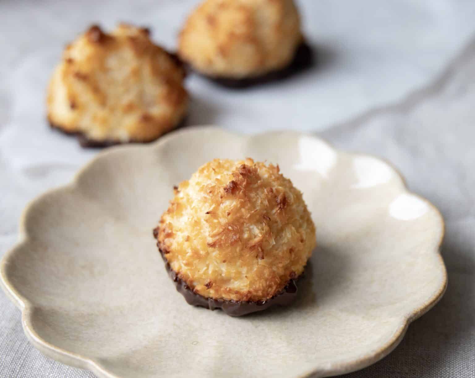 Kokosmakroner med marcipan