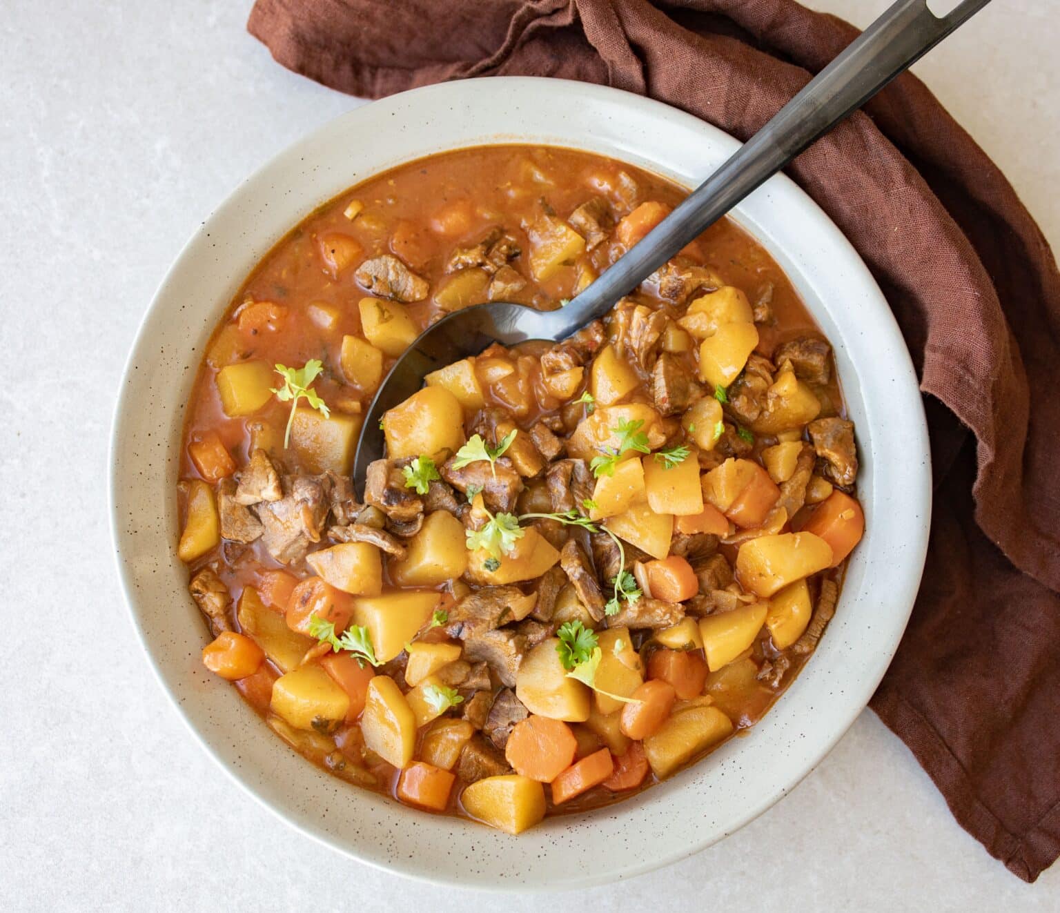 Opskrift på lammeragout