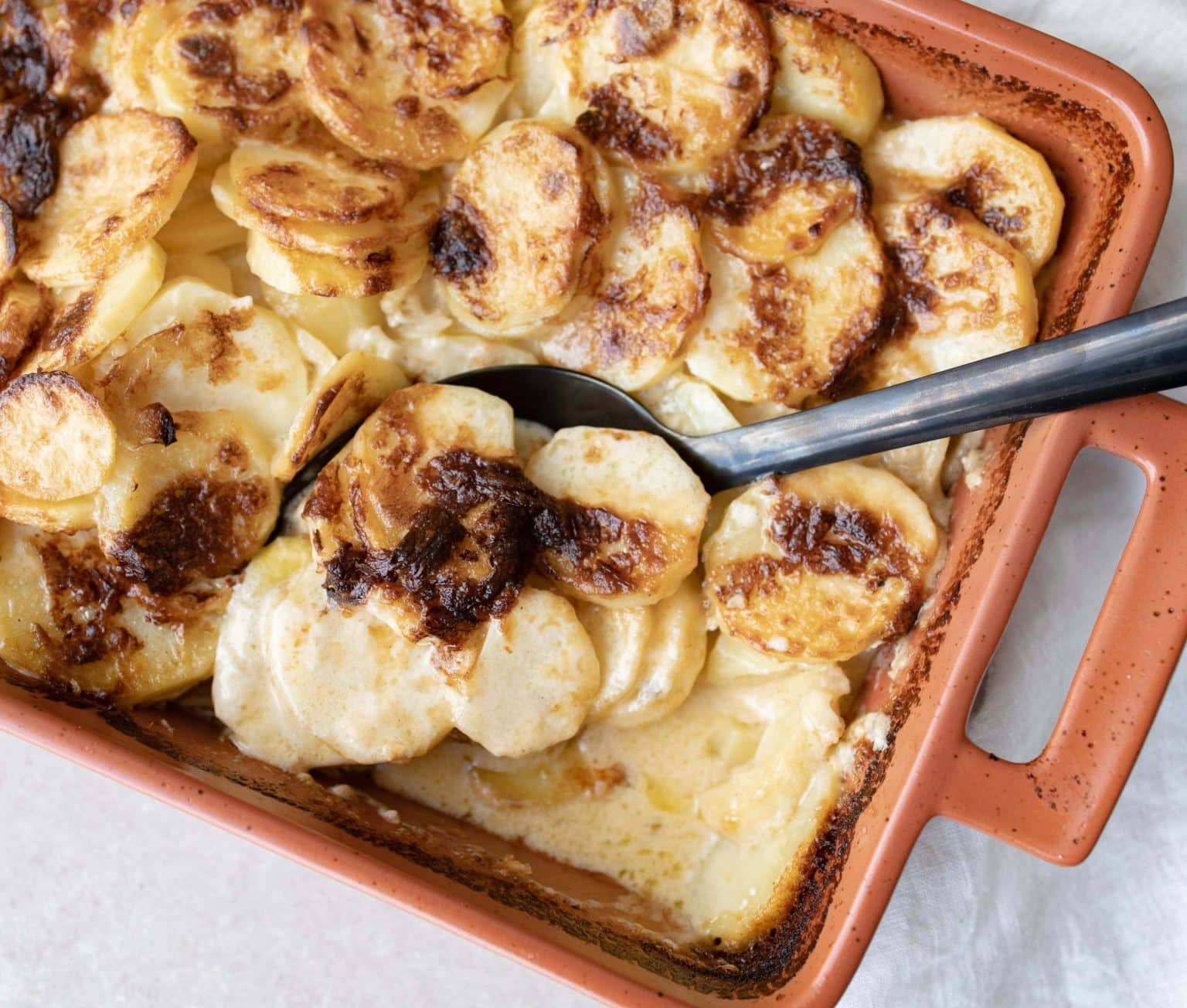 flødekartofler med ost