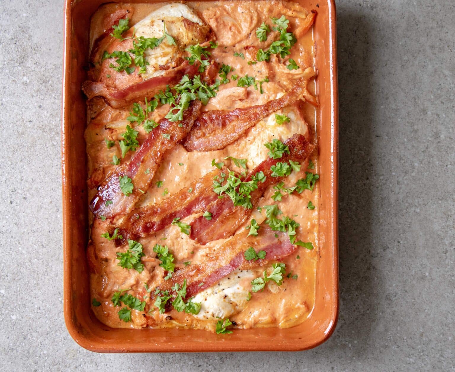 Pikant kylling i fad