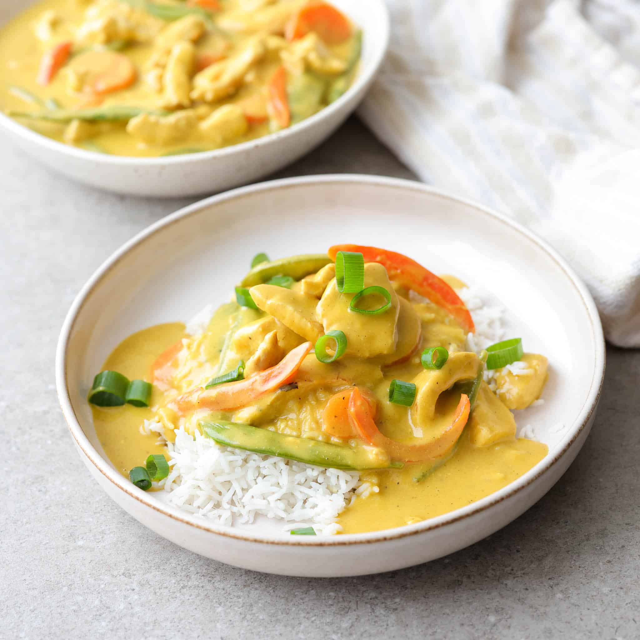 Kylling i karry med grøntsager