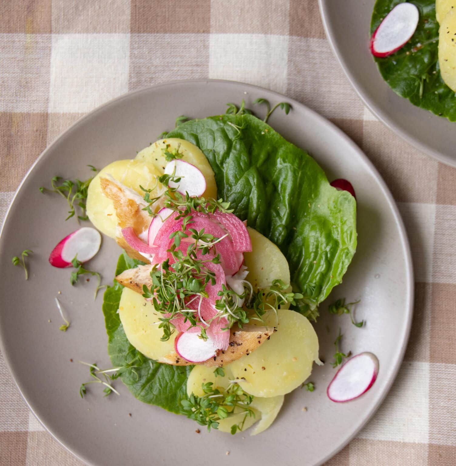 Røget makrel på rugbrød