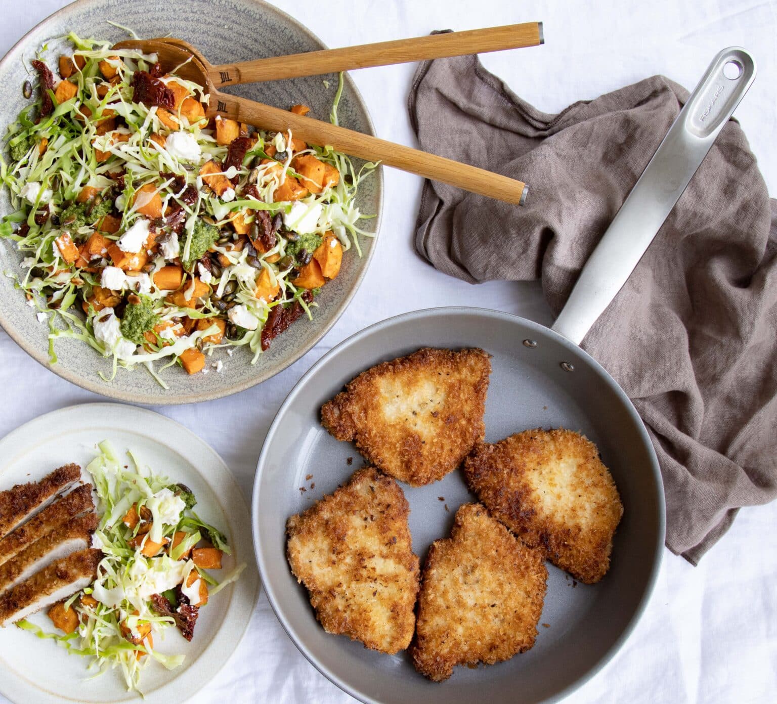 Schnitzel med efterårssalat