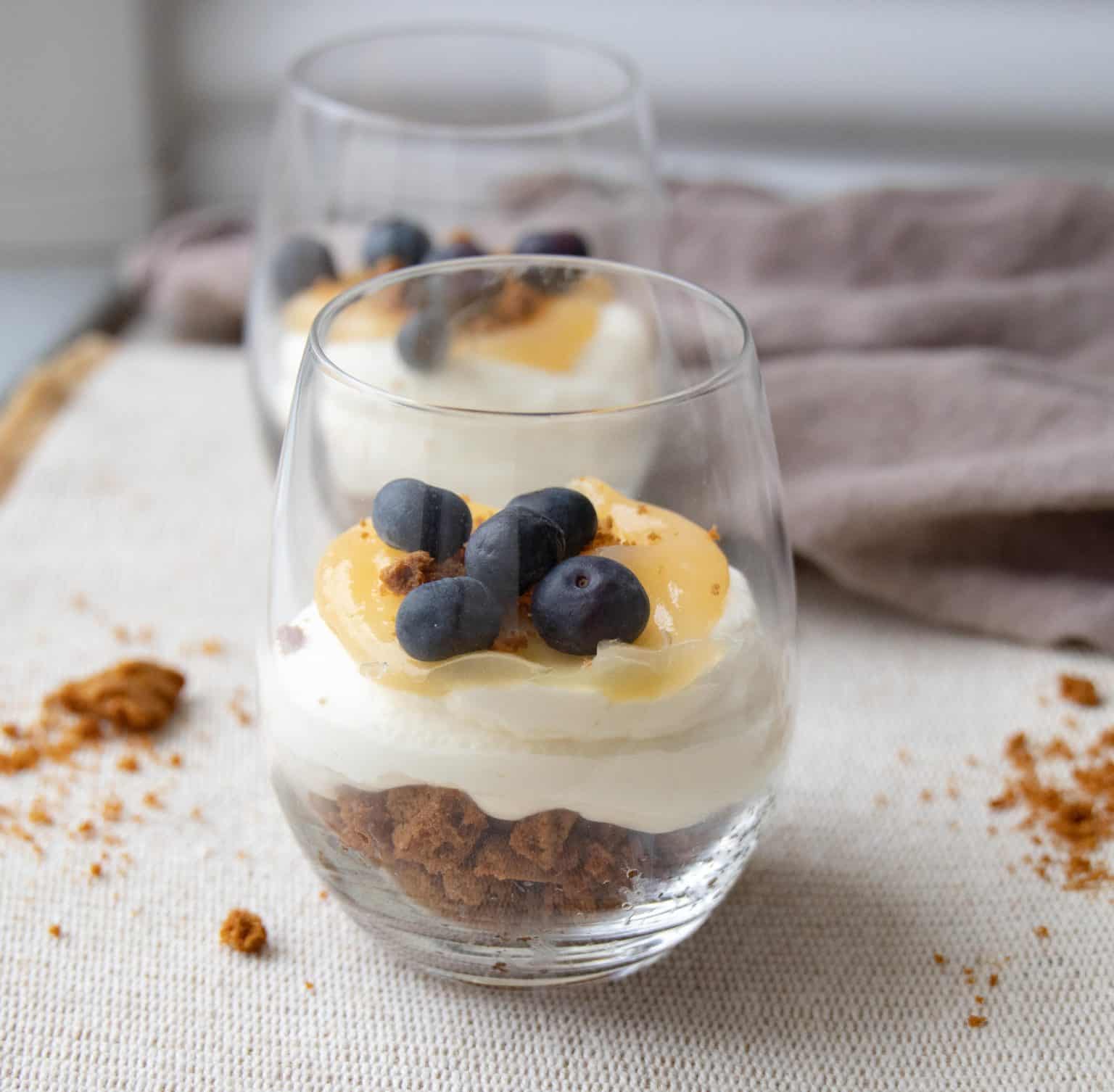 Cheesecake i glas med lemoncurd