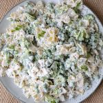 Pastasalat med creme fraiche dressing