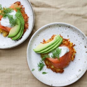 Rösti med laks og avocado