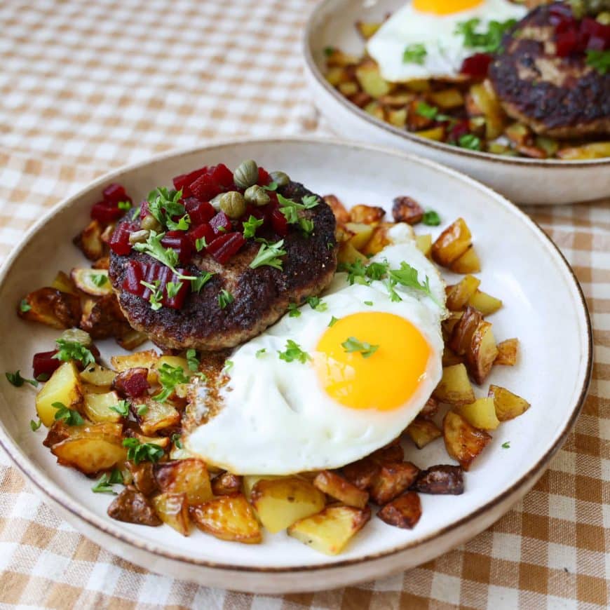 Bøfsandwich med ristede løg - Den Bedste Bøfsandwich - Mummum.dk
