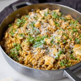 Citronpasta med kylling