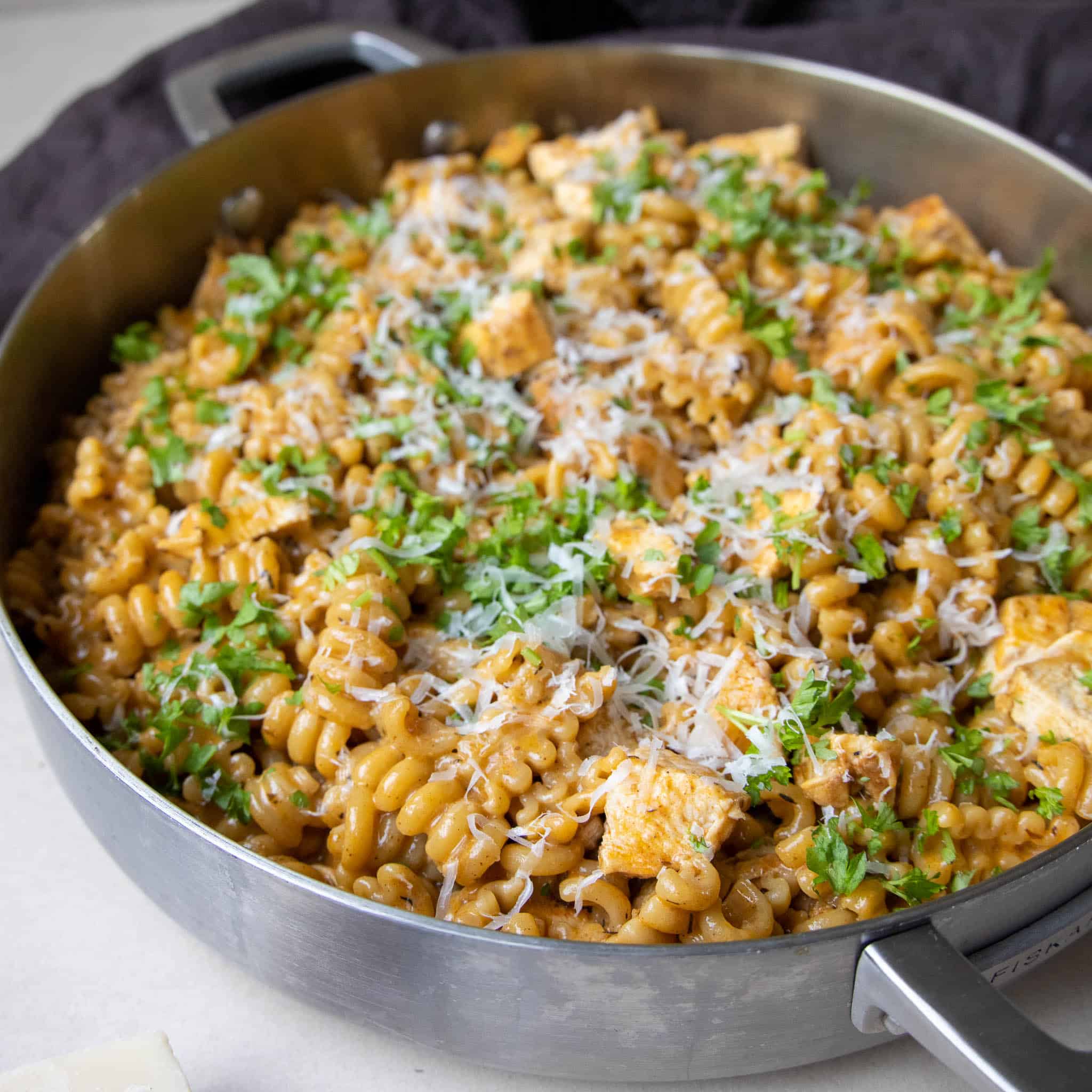 Citronpasta med kylling