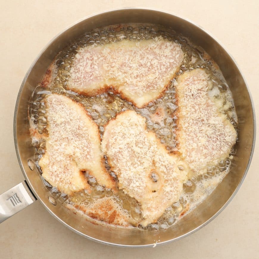 Cæsarsalat med crispy chicken
