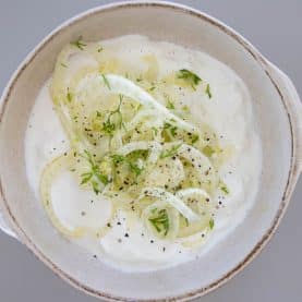 Straciatella med fennikel og dild