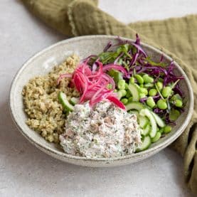 Bowl med havreris og tunsalat