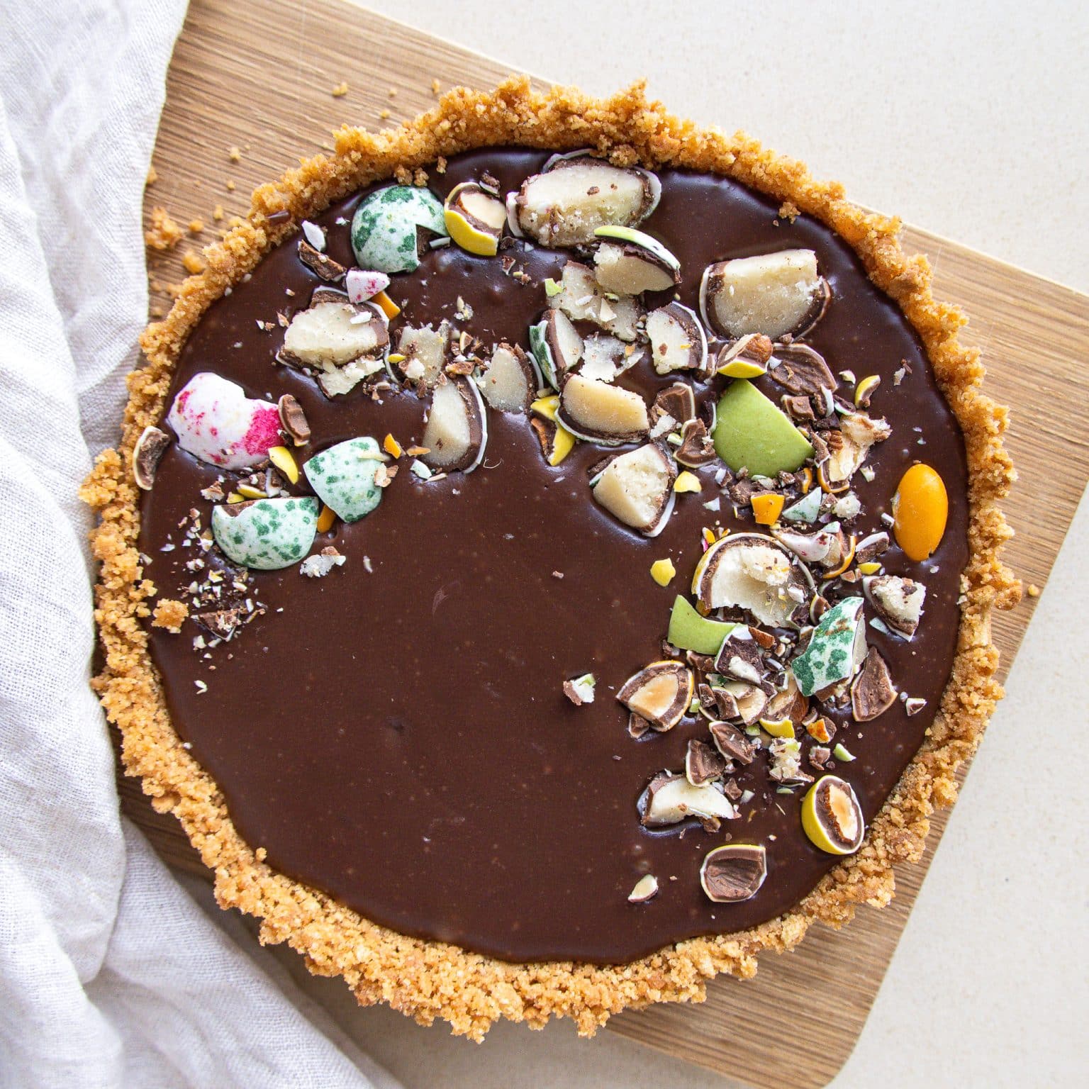Påskekage med lys chokolade