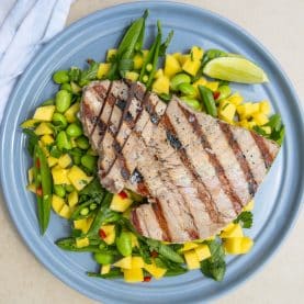 Grillet tun med mangosalat