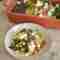 Biksemad med spinat, feta og granatæble